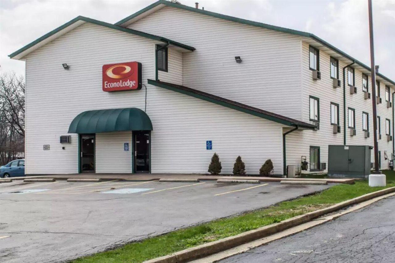 Econo Lodge Akron Copley Northwest Montrose Exterior foto